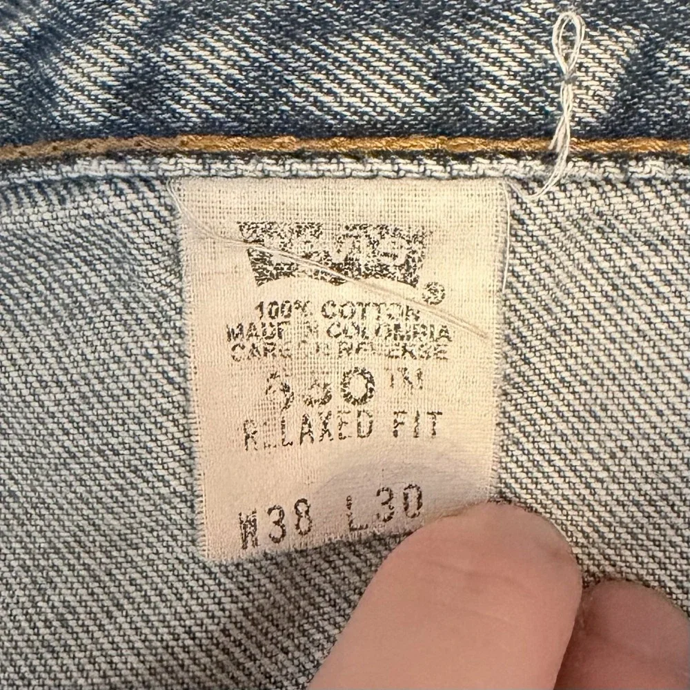 Vintage Levi's 550 Jeans Mens 38x30 Blue Denim Light Wash Regular Relaxed 90s